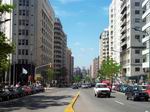 Avenida en Montevideo.