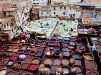 Tintoreros en Fez.