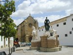 Monumento a Manolete e iglesia de Santa Marina - Córdoba
