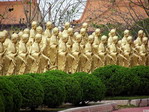 Budas de oro en Taiwan.