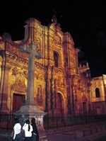 Quito de noche.