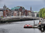 Puente sobre el río Liffey. Dublín.