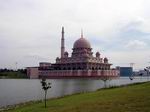 Mezquita Putra. Putrajaya. Malasia.