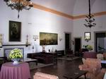 Sala de estar del parador de turismo del Castillo de Oropesa - Toledo