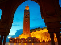 Vista nocturna de la mezquita de Hassan II. Casablanca.