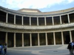 Patio del Palacio de Carlos V - Granada
